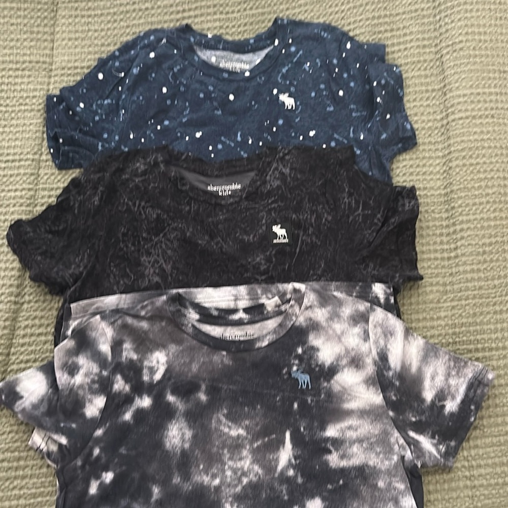 3 Abercrombie short sleeve t-shirts size 15/16